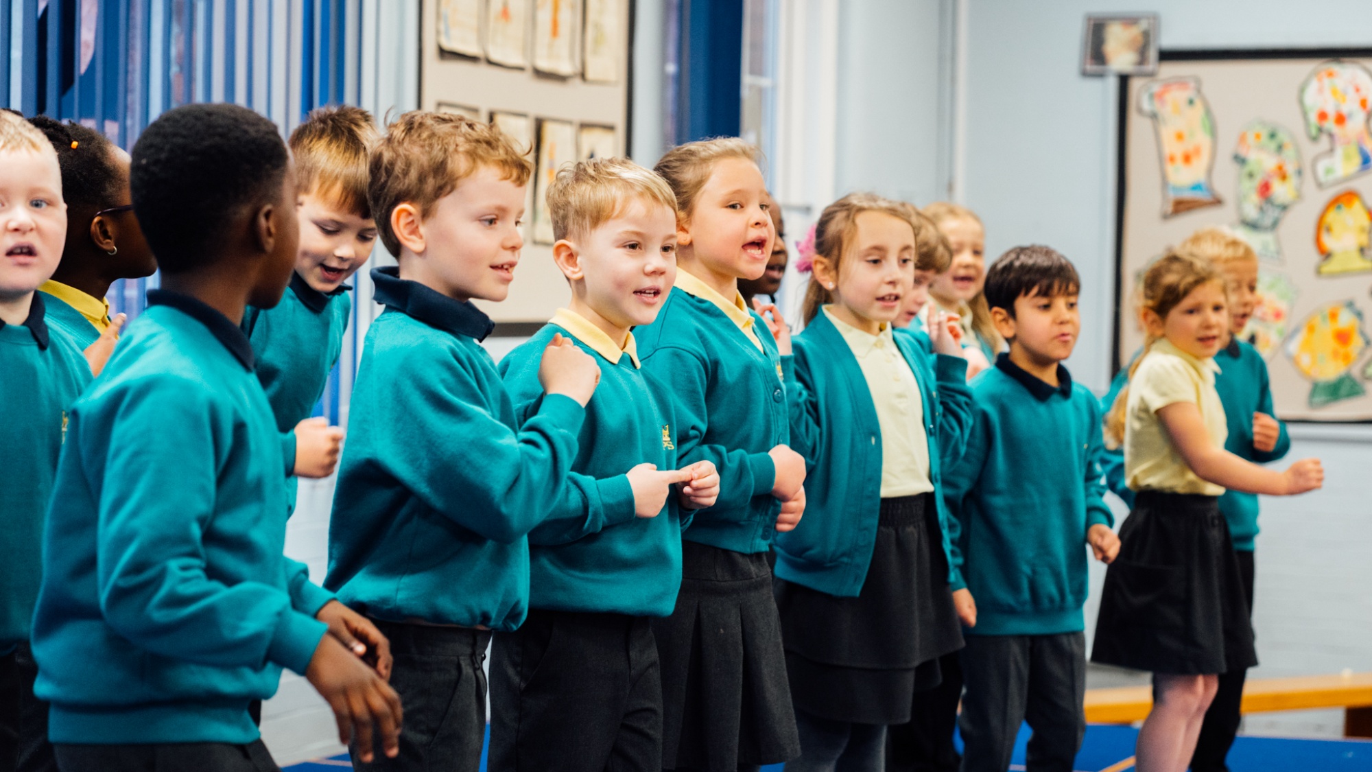 children in school choir rehearsal